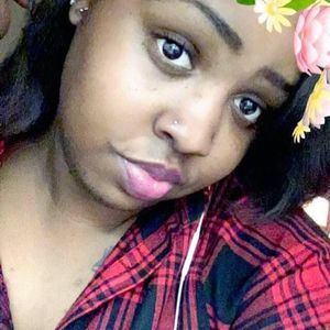 Meet your Posher, Regina